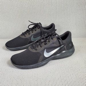 Nike flex experience- size 11 - brand new